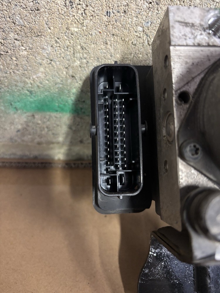 KIA CEED 2016 1.6 Diesel Complete ABS pump Complete Pump