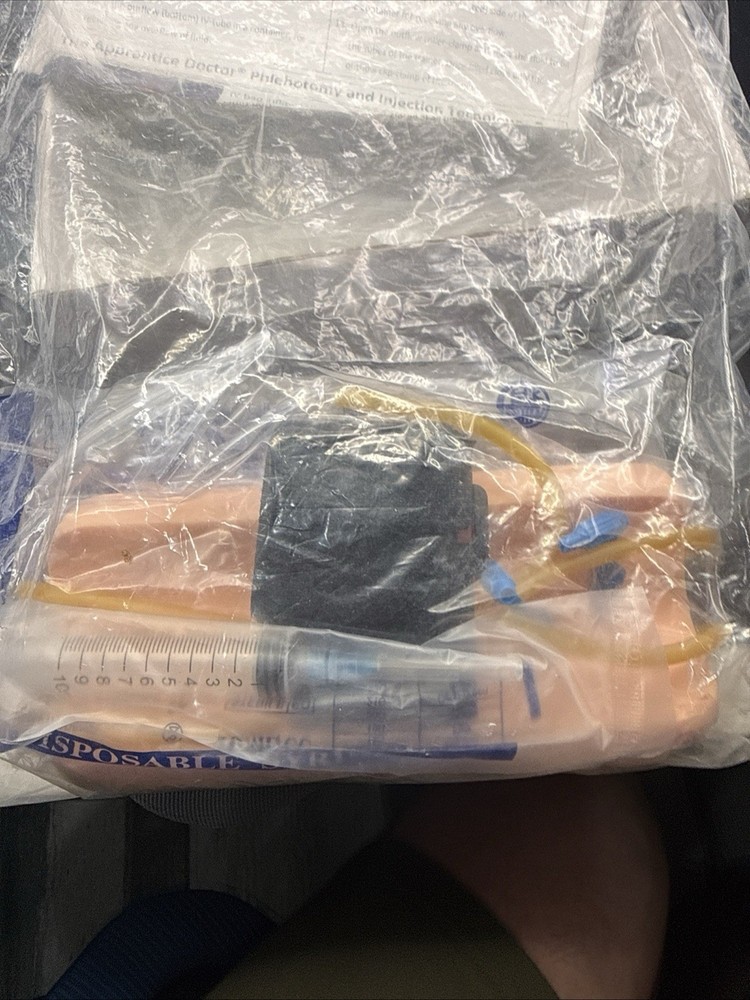 Apprentice Doctor Phlebotomy & Injection Techniques Practice Kit Medical