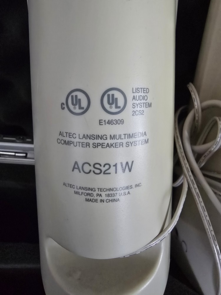 Altec Lansing ACS21W Desktop Computer Retro Speakers