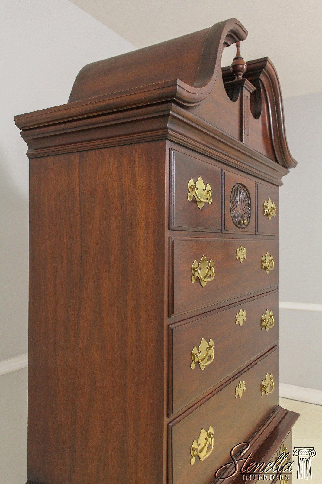 LF58143: HENKEL HARRIS 3 Part Queen Anne Mahogany Highboy