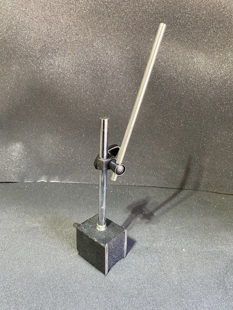 Magnetic base holder, base only