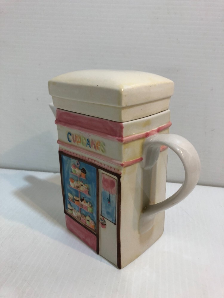 Unique MSRF Design Studios 'Chocolate Bar & Cupcakes' Tea Pot - 2 1/2 cup
