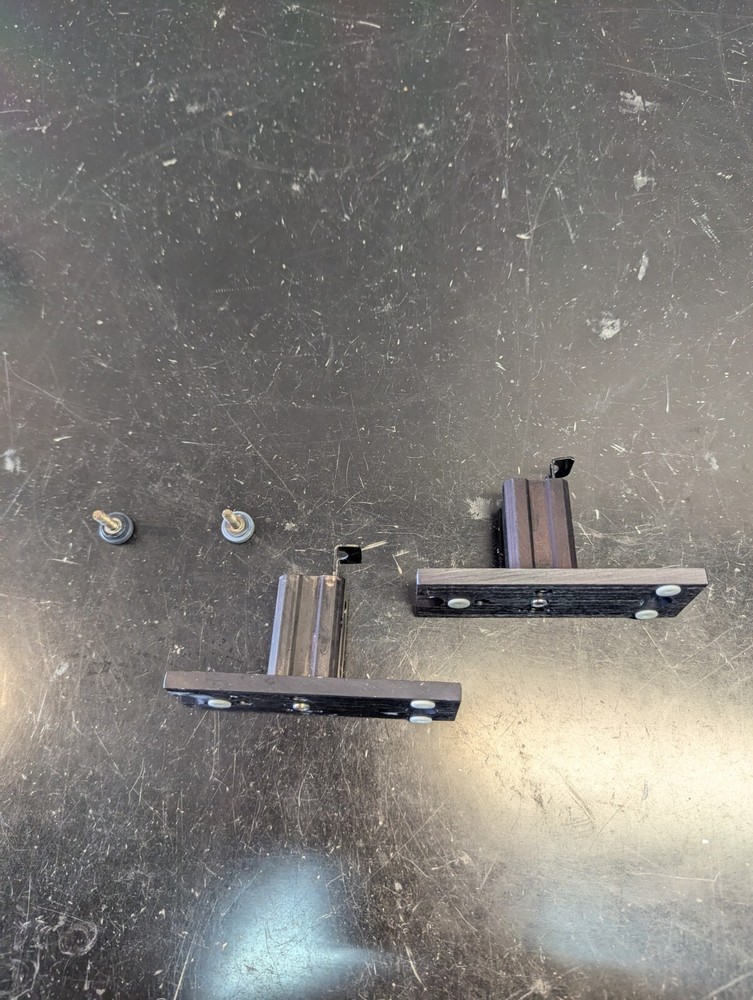 Two Varian Cary 3E UV-Visible Spectrophotometer Cuvettes Sample Holders