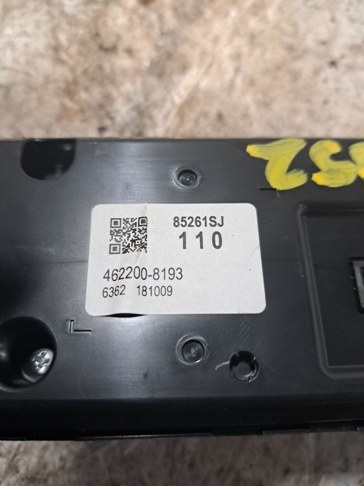 2019 Forester Clock & Temp Display,85261sj110 Sku#4213626