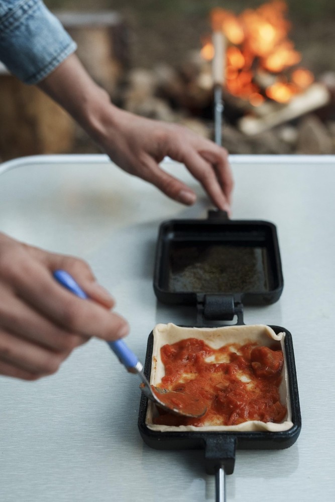 Stansport Cast Iron Square Pie Iron - Open Fire Cooker