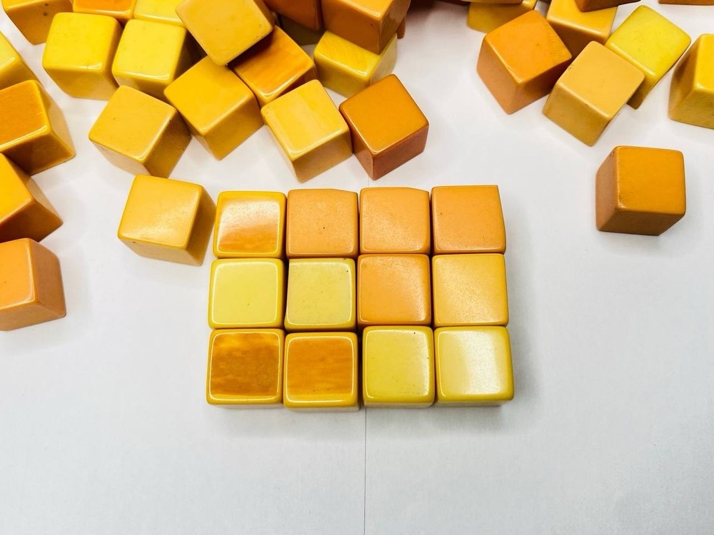 Large Bakelite 15mm Marbled Yellow Cubes No Cracks 638g