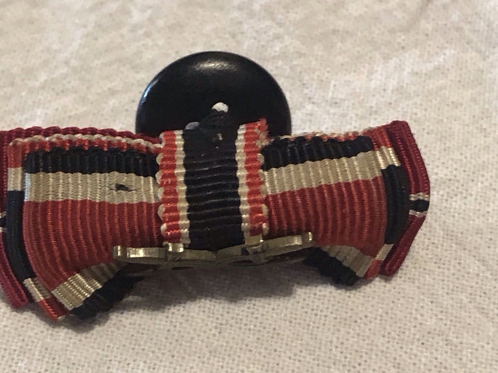 P227 - Original WWII German - Buttonaire - 3 Place - Large