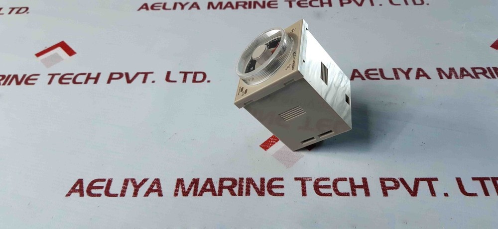 OMRON H3CR-A8E Timer Relay 100/110/120VAC