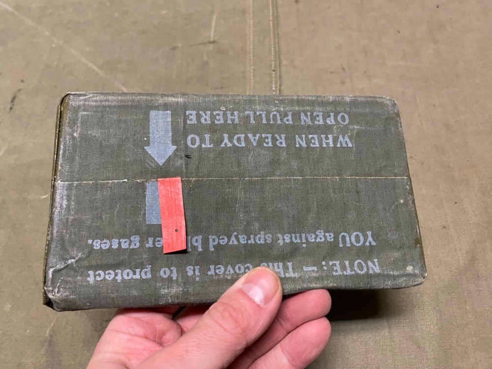 ORIGINAL WWII US ARMY INFANTRY GAS PROTECTIVE SHEET-NOS