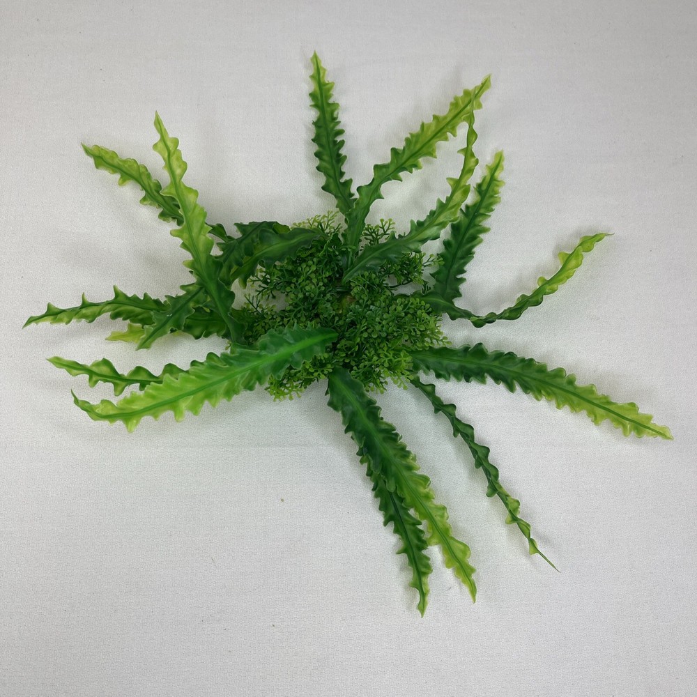 1 PC Xunyee Plastic Aquarium Plants