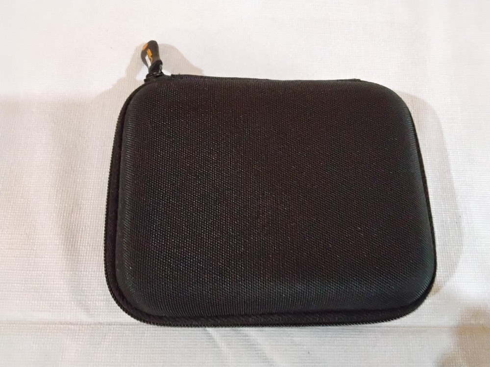 Amazon Basics External Hard Drive Portable Carrying Case, Black