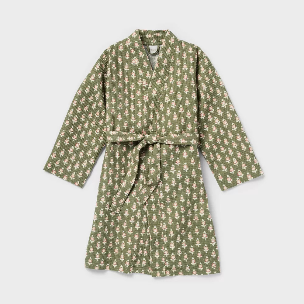 S/M Floral Waffle Bath Robe Green/Pink - Threshold