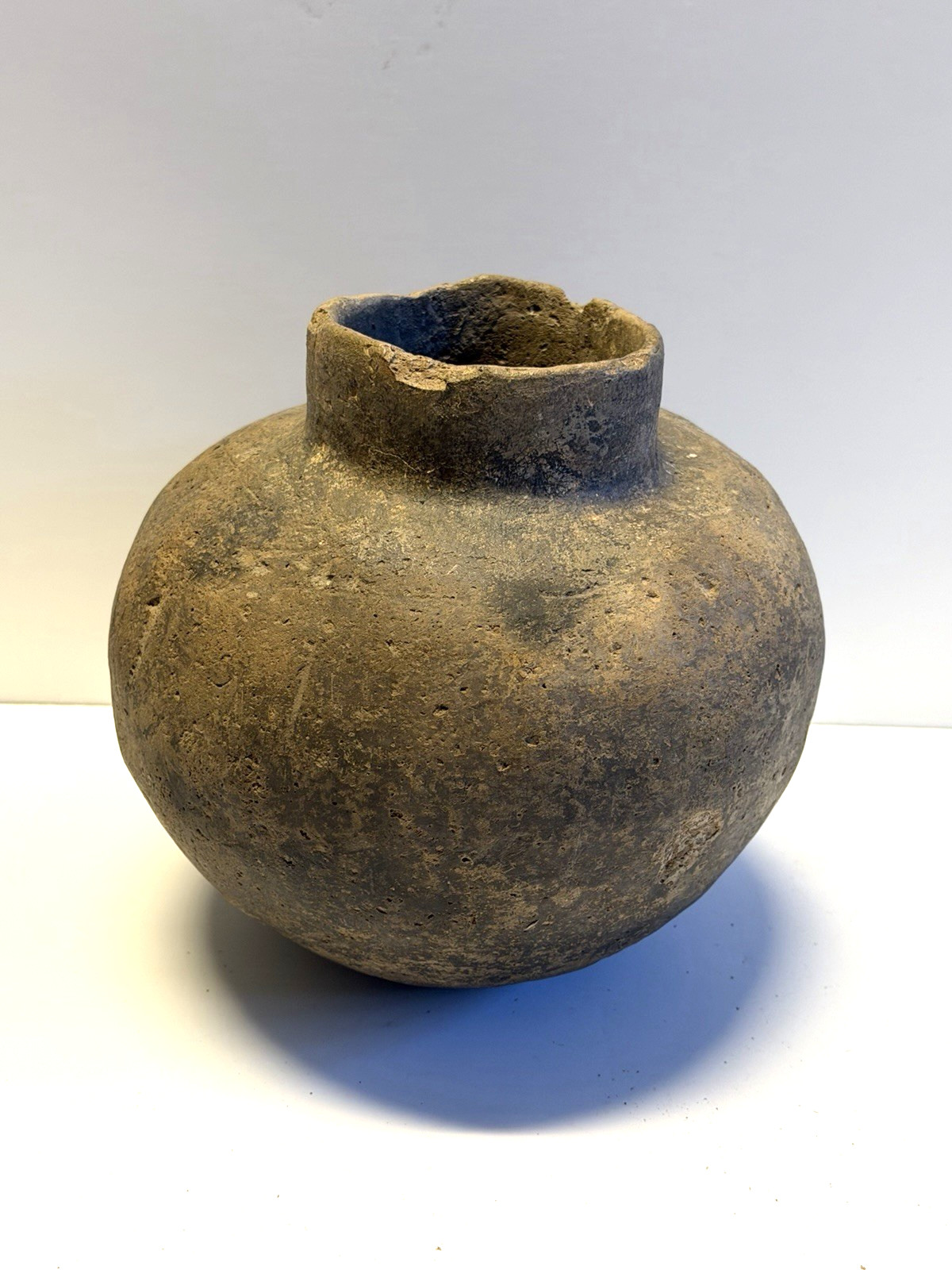 Antique Original Native American Indian Clay Pottery Jug; NICE