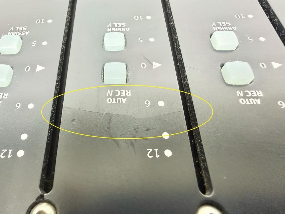 Avid Artist Mix Touch-Sensitive Fader Control Surface, w/ power supply
