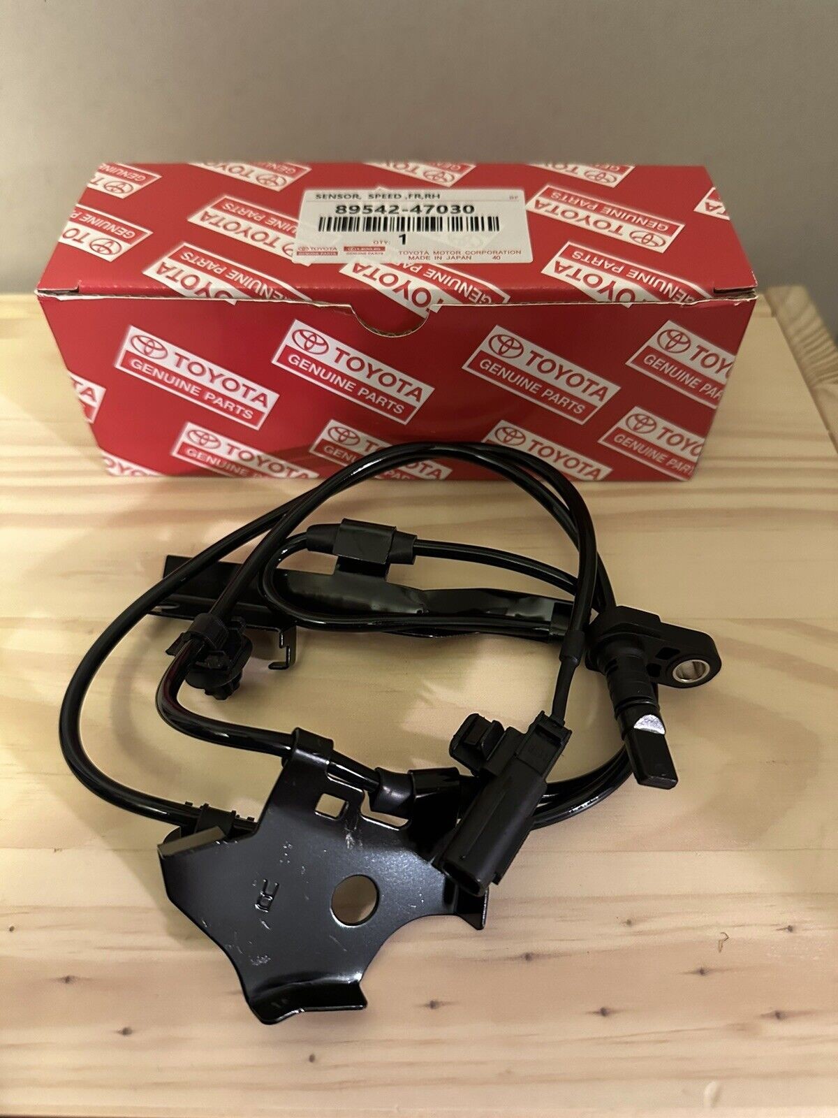 OEM ABS Wheel Speed Sensor Front Right Prius 2010-2015 Prius C 2013 89542-47030