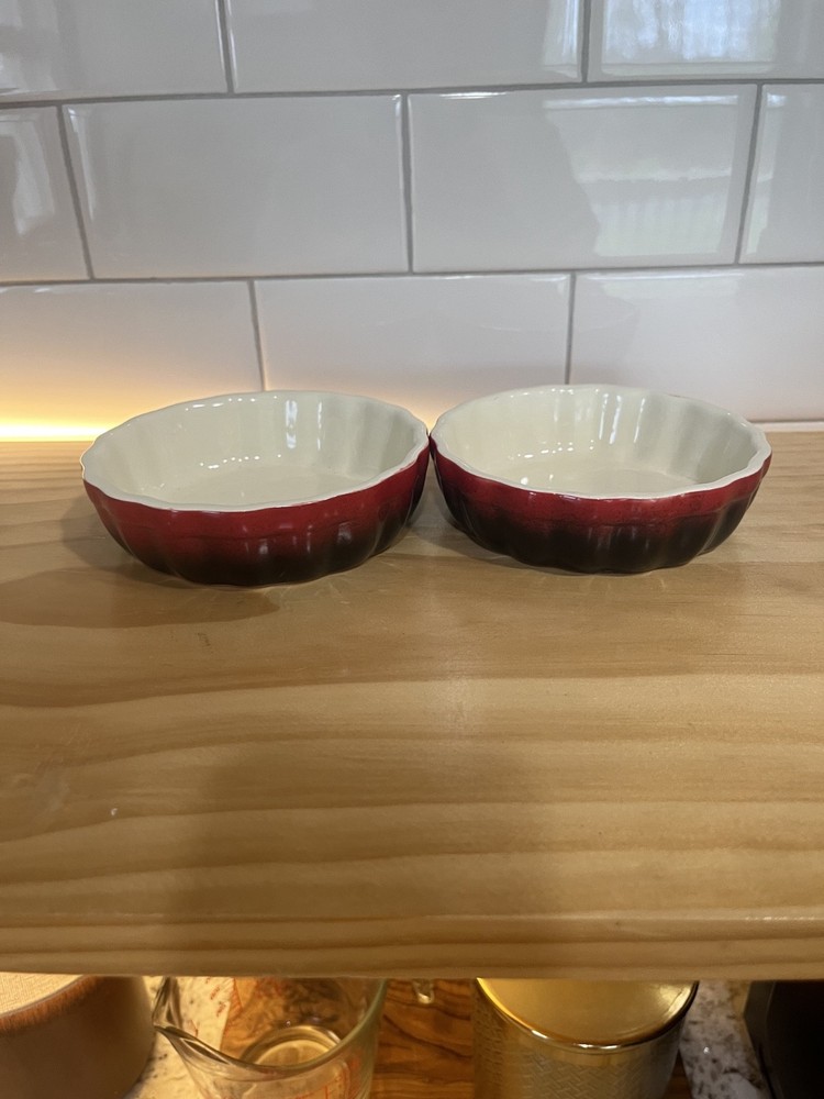 ROCQ Assorted Red & Black Cocotte Ceramic Bakeware Set Creme Brûlée 5 Piece