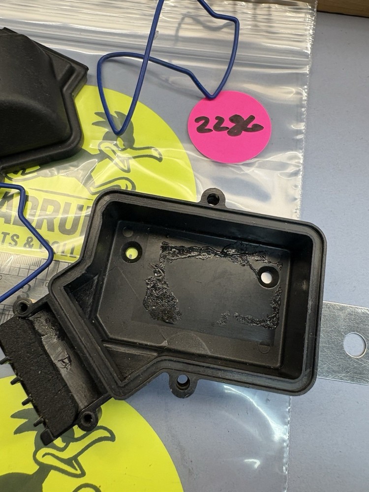 TRAXXAS RECEIVER BOX NEW