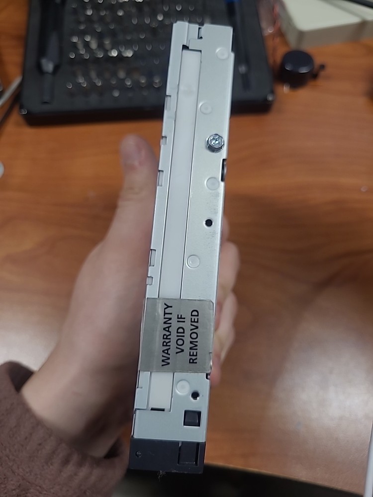 Iomega Z250ATAPI 250MB Zip Disk Drive