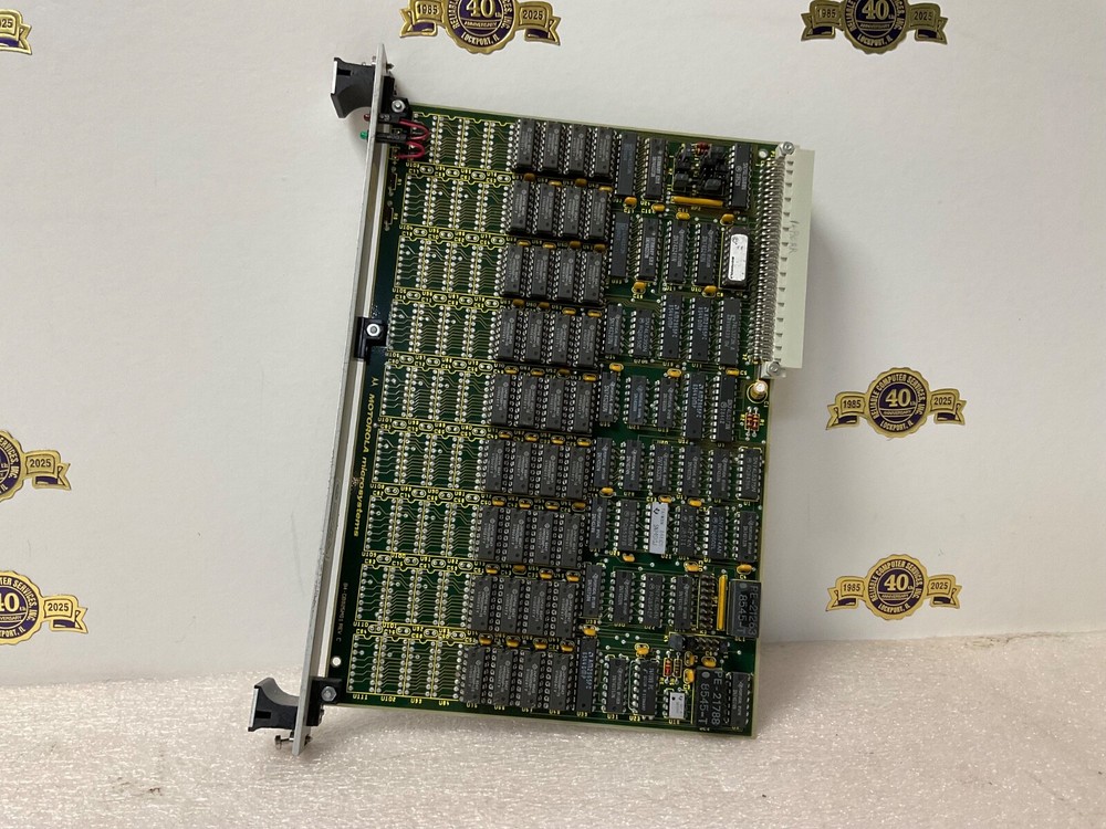 Motorola Microsystems VME Computer Module # MVME 222-1 Board 01-G3025MO1 Memory