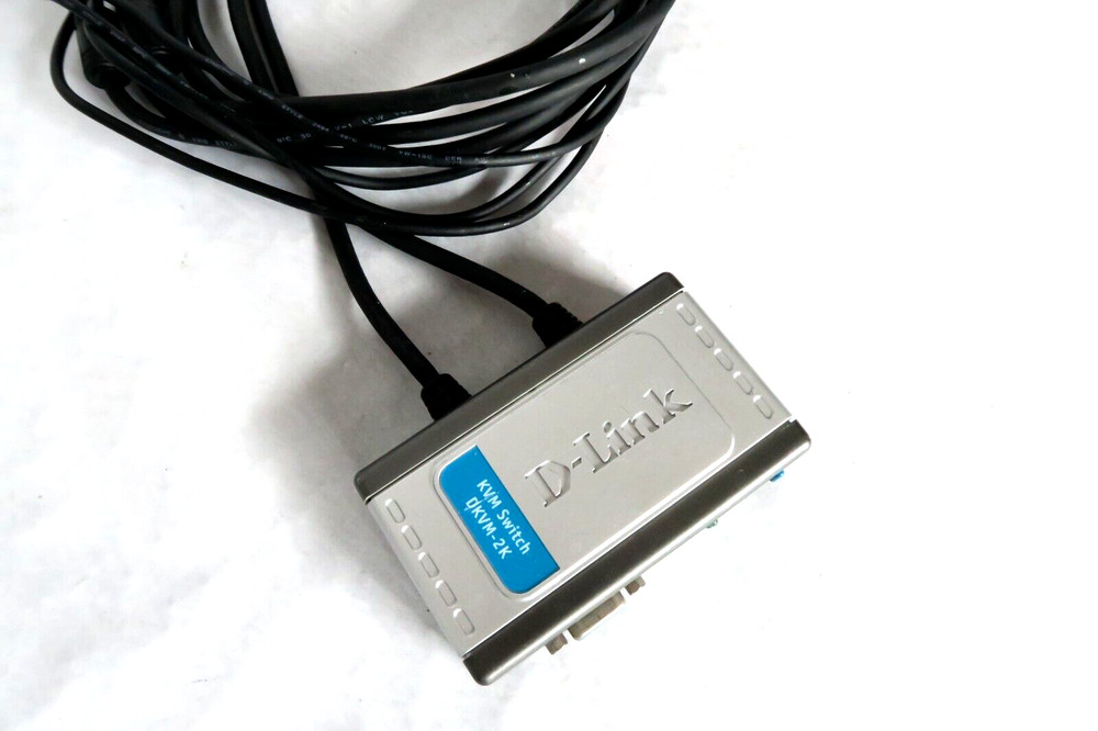 D-Link 2-Port Mini KVM Switch Kit (DKVM-2K) + Built-in Cables for 2 PC's