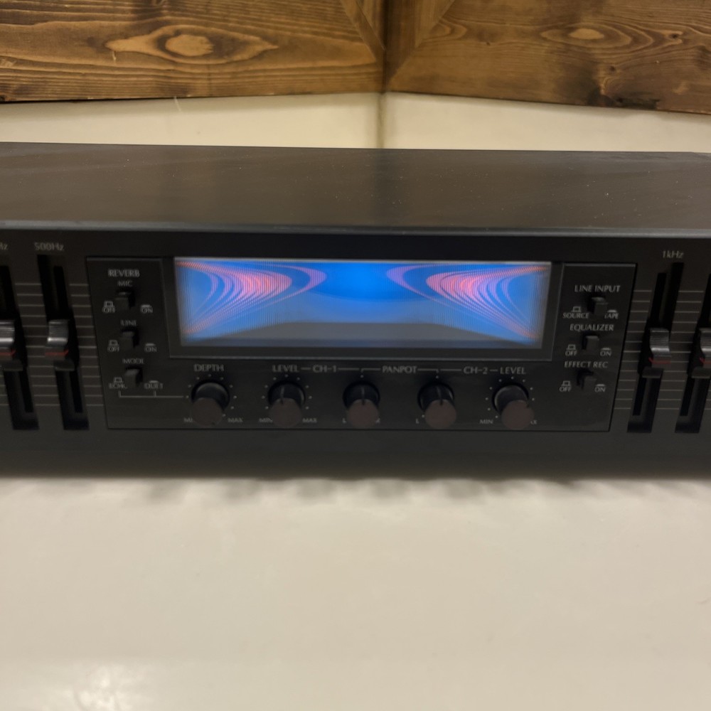 Sansui RG-7 Stereo Graphic Equalizer Consolette