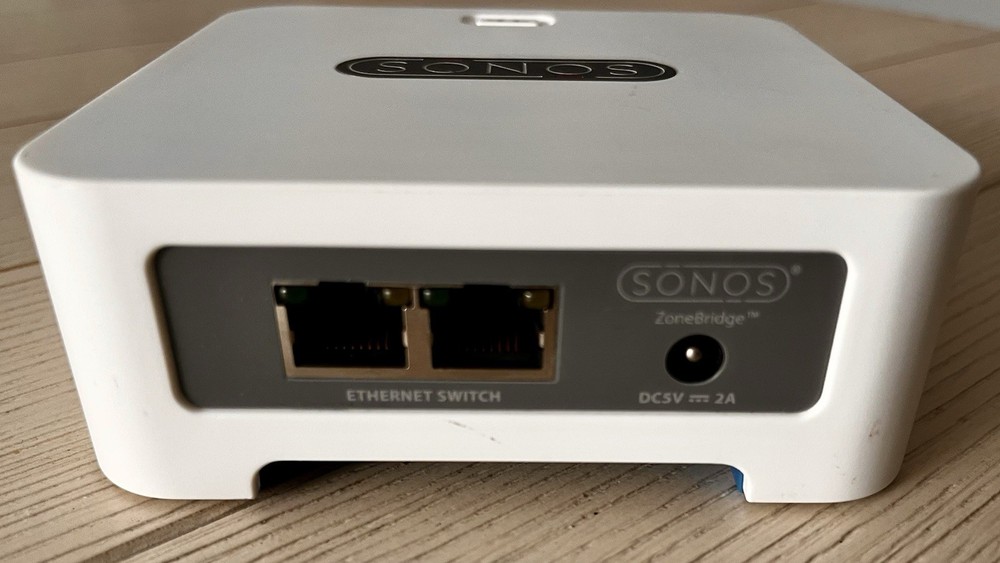 Sonos - ZoneBridge - BR100 - Multi-Room Music System