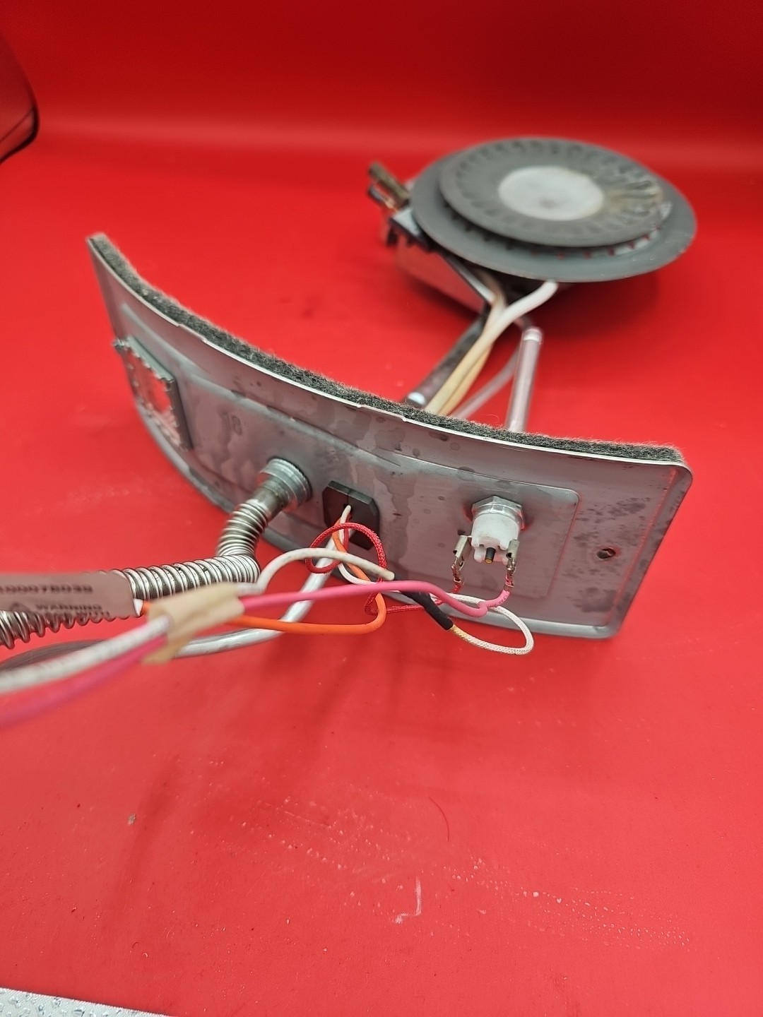 AO Smith 18 Inch Burner Assembly Natural Gas 321165-002 CS8840B1117 100078039