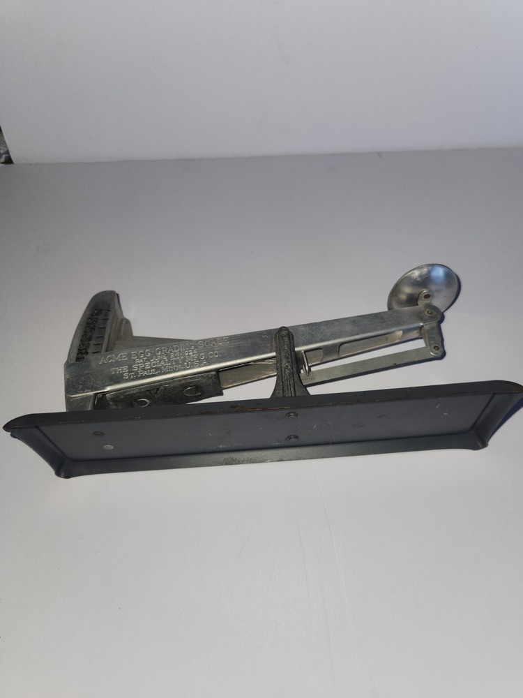 Vintage 1924 Acme Egg Grading Scale