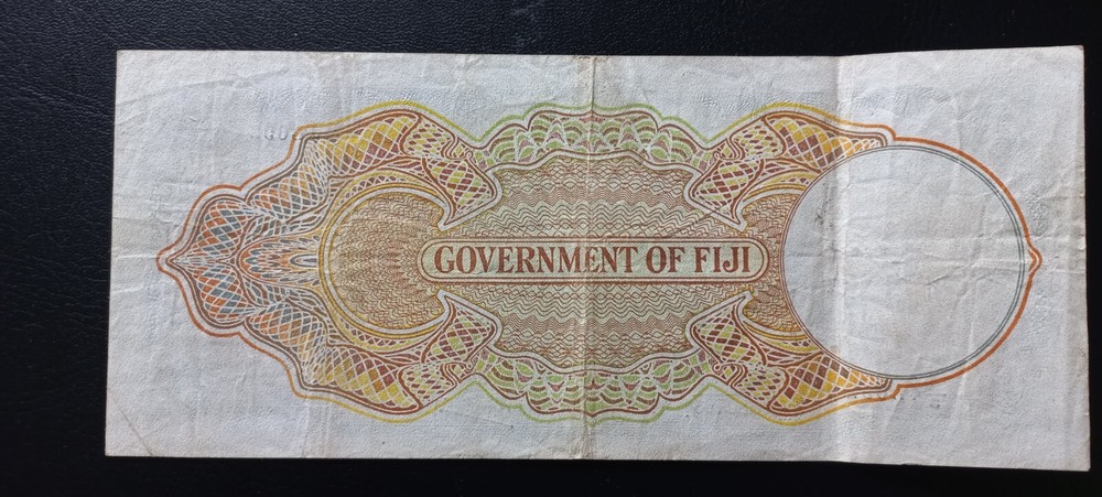 Fiji 5 Shillings, 1941, (P-37d)