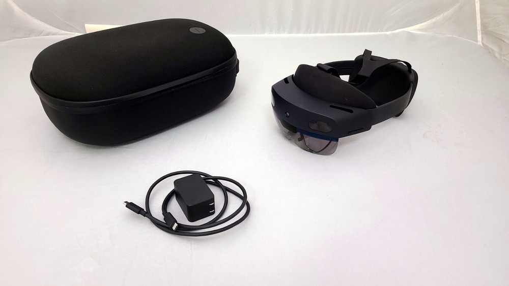 Microsoft Hololens 2 Mint!