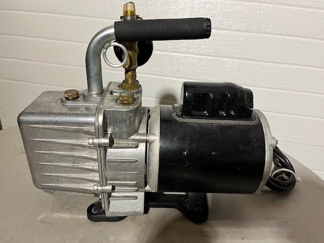 Fischer LAV-3 High Vacuum Pump 120VAC