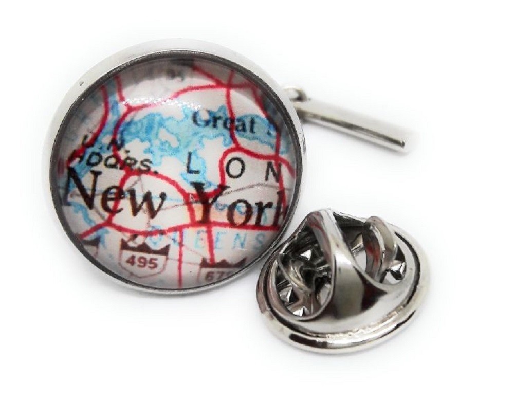NEW YORK CITY VINTAGE MAP TIE TACK / LAPEL PIN