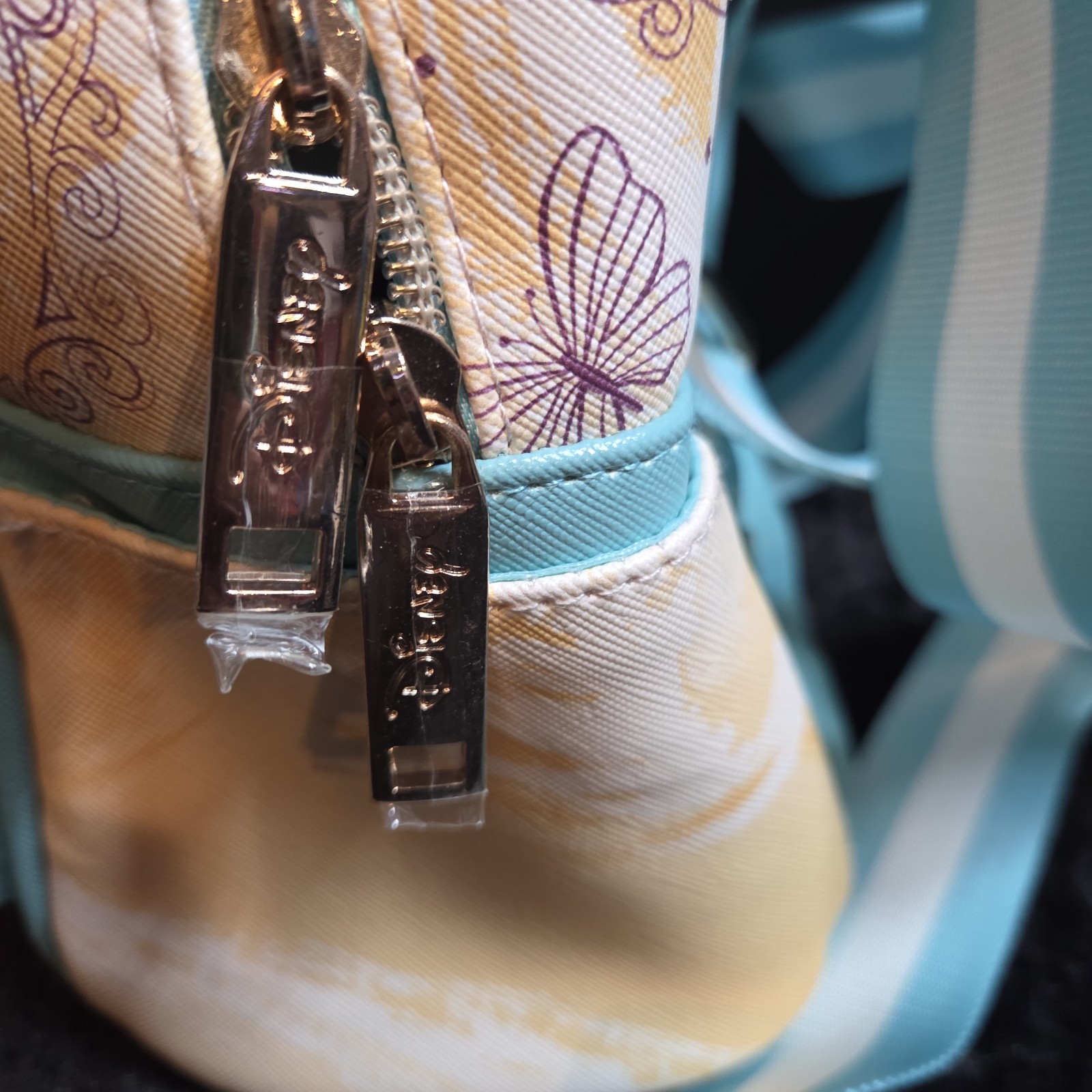 Disney Princess Cinderella Wondapop Backpack Brand new