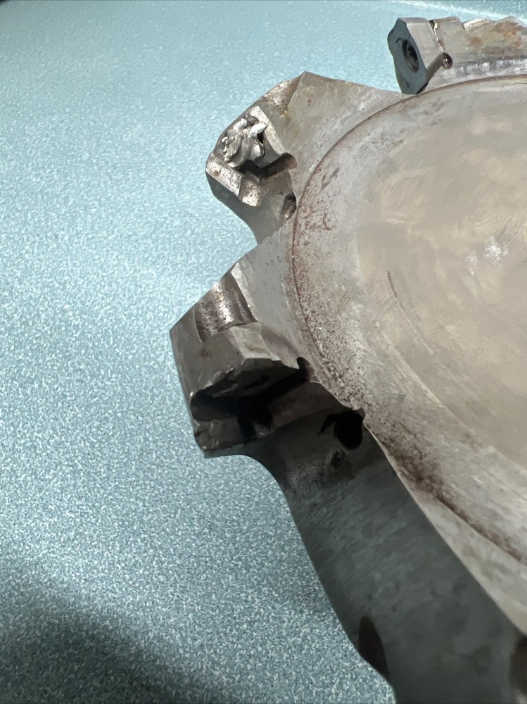 SECO Insert 90° Face Mill - R220.53-05.00-12-8A