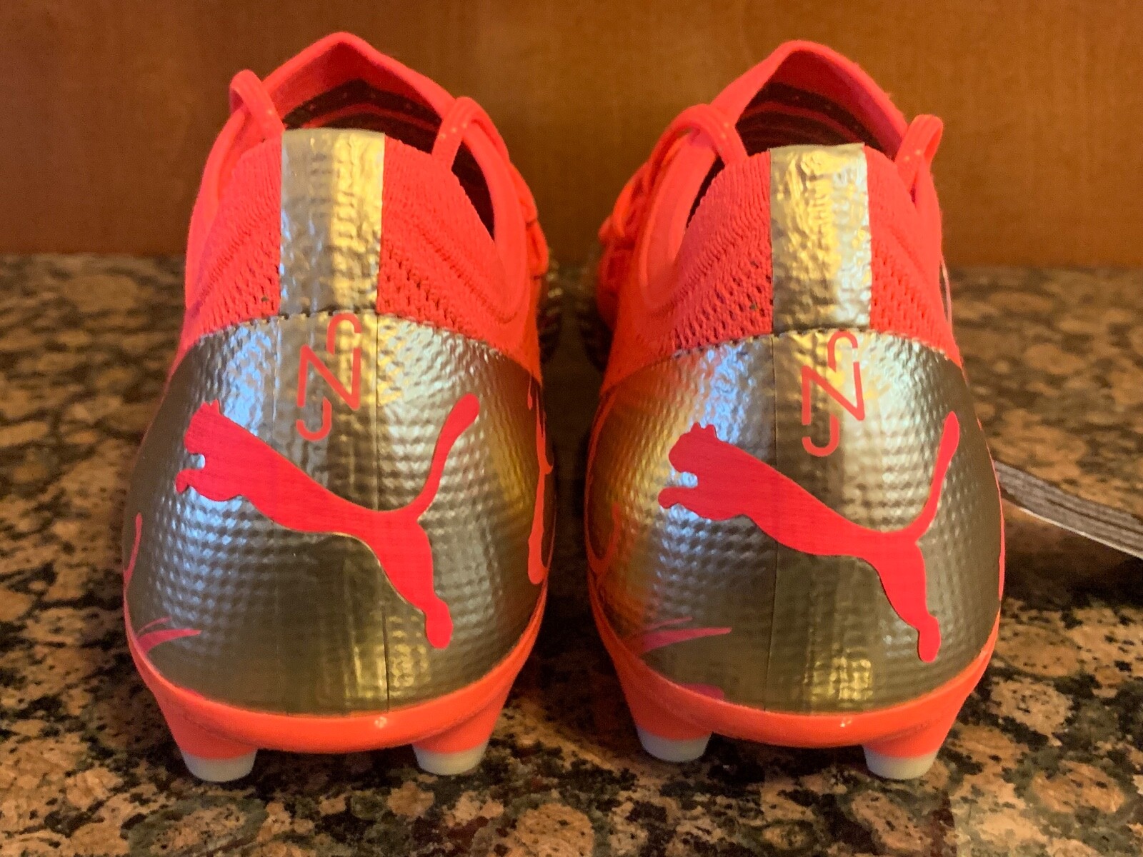 New! Mens PUMA FUTURE 2.4 NEYMAR NJR FG FUZIONFIT SOCCER CLEATS FIERY CORAL GOLD