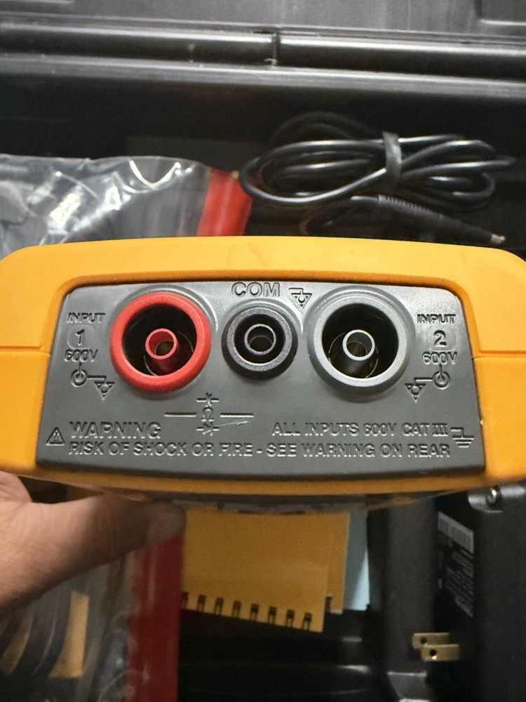 Fluke 43R Power Quality Analyzer Kit