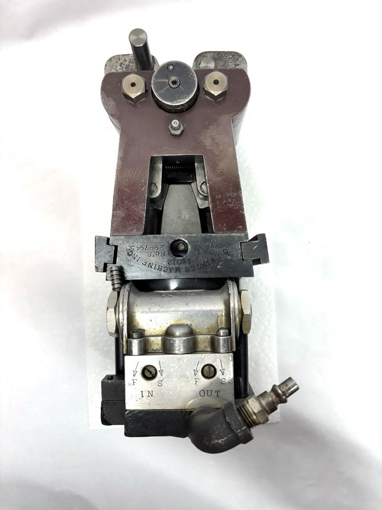 C.J. Winter Machine Inc. 14012 Thread Roller