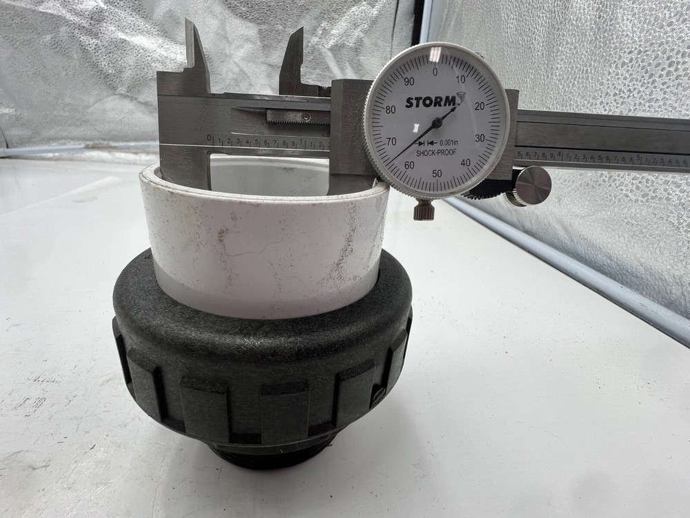 Praher High Temp Adapter Union 65 x 25 *Black&White