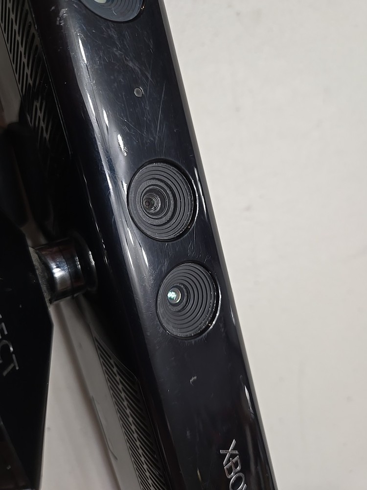 Microsoft Model 1414 Xbox 360 Kinect Sensor Bar Camera Only - Black Not Tested