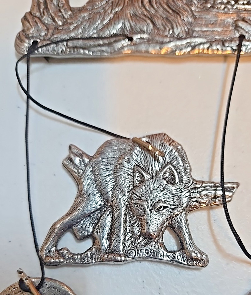 Carson Pewter Wind Chimes; Wolf Theme; NWT