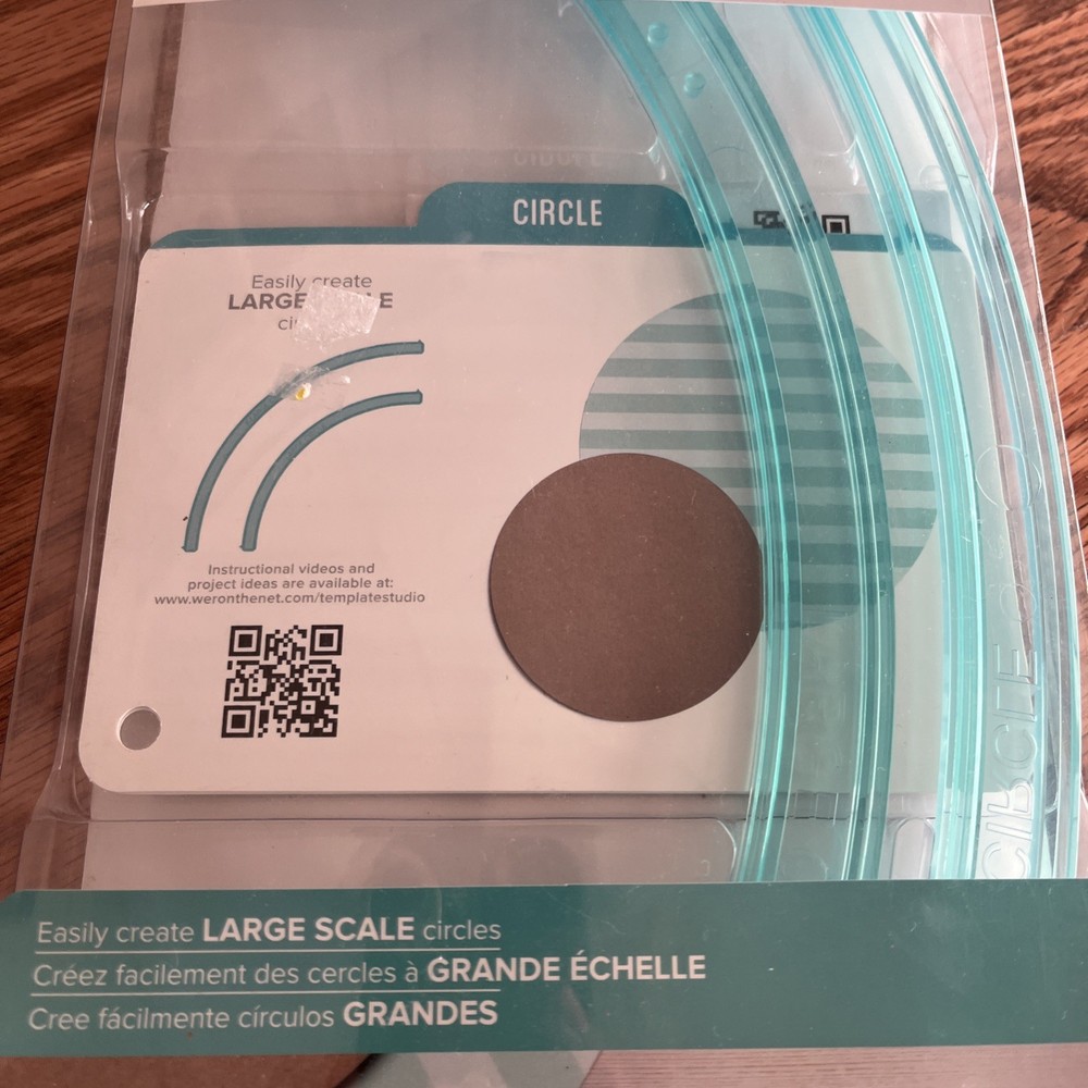 We R Memory Keepers Template Studio Large Scale Circles