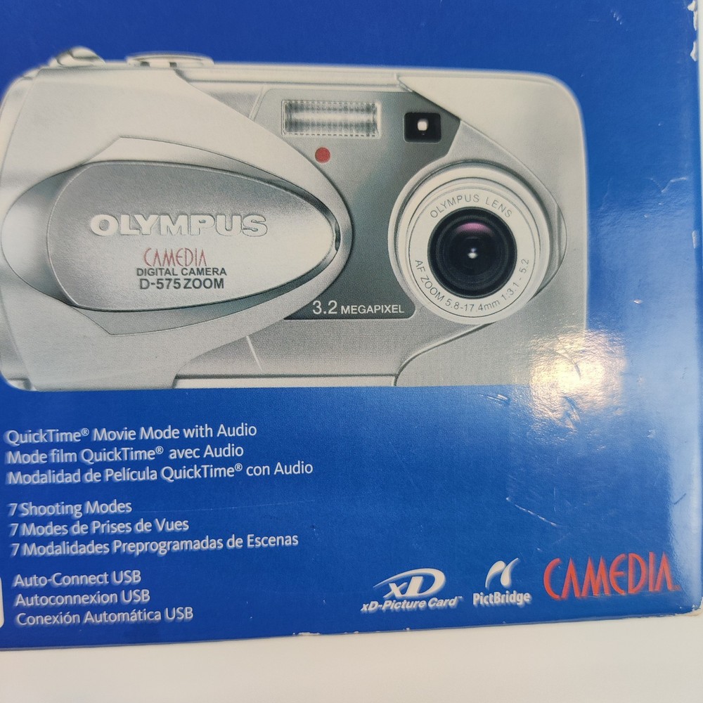 Olympus D-575 Compact Digital Camera Silver Tested Boxed plus memory card