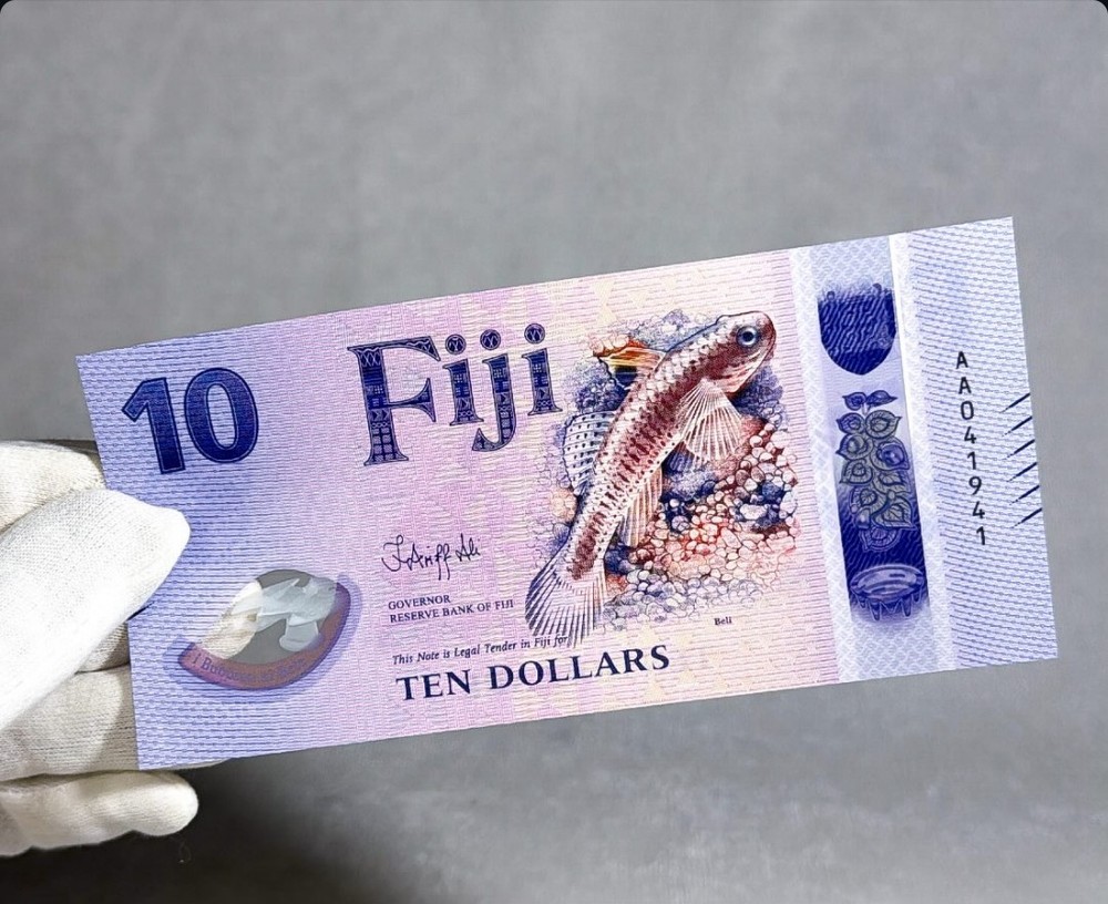 Fiji 10 Dollars 2026 UNC