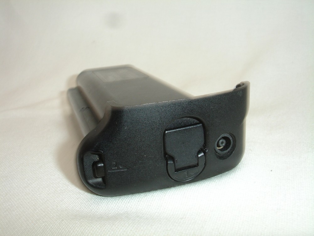 Canon DC-E1 DC Coupler for EOS 1D / 1DS / 1D Mark II