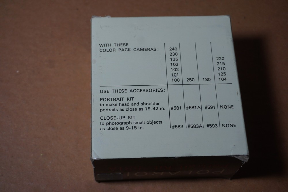 Polaroid PORTRAIT KIT # 581 w/ CASE