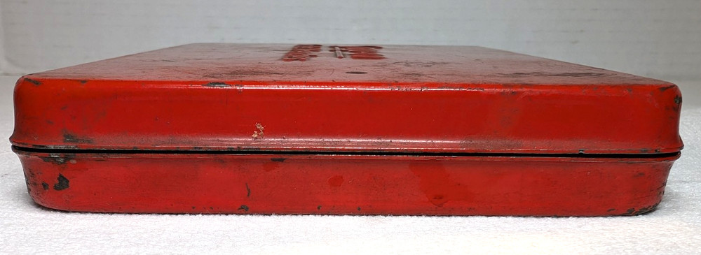 VINTAGE SNAP ON SOCKET WRENCHES EMPTY BOX FOR 1/4 SOCKET SET 8"x5-3/4"x1"