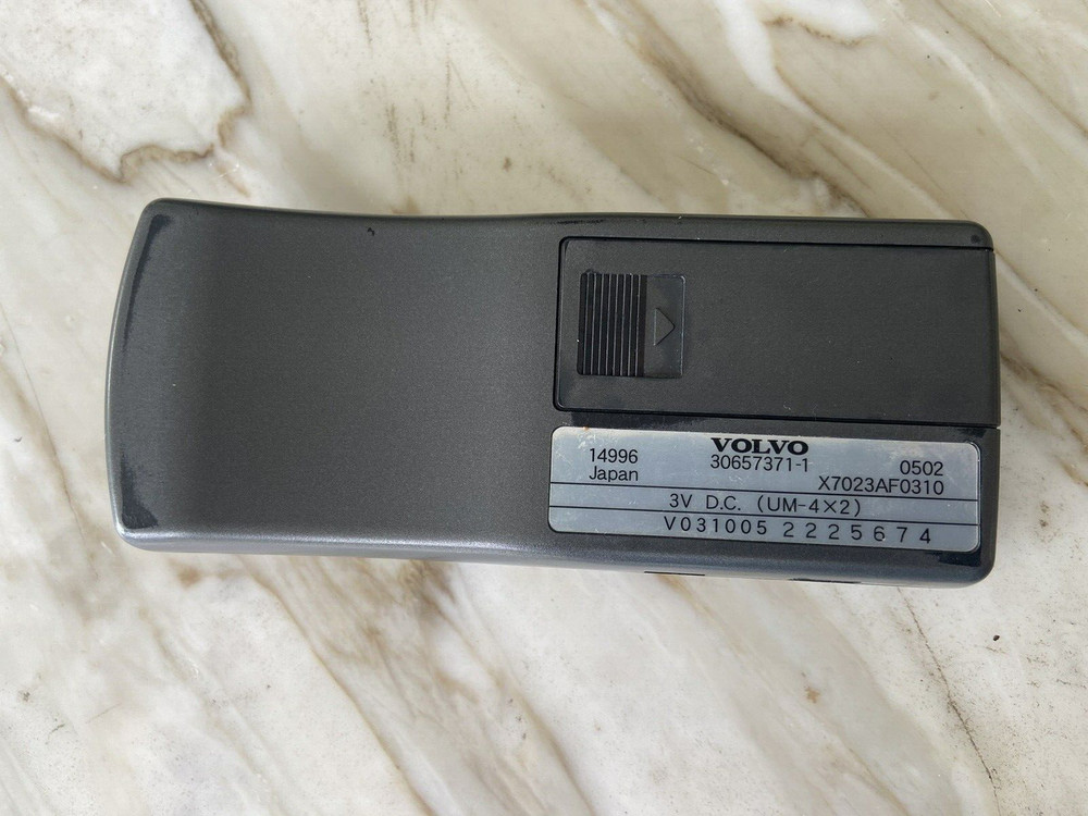 2003-2014 VOLVO C70 V70 XC90 NAVIGATION SYSTEM POP UP SCREEN REMOTE CONTROL OEM
