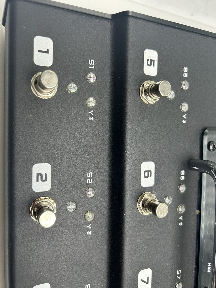 Fractal Audio Systems AX-8 Multi Effector