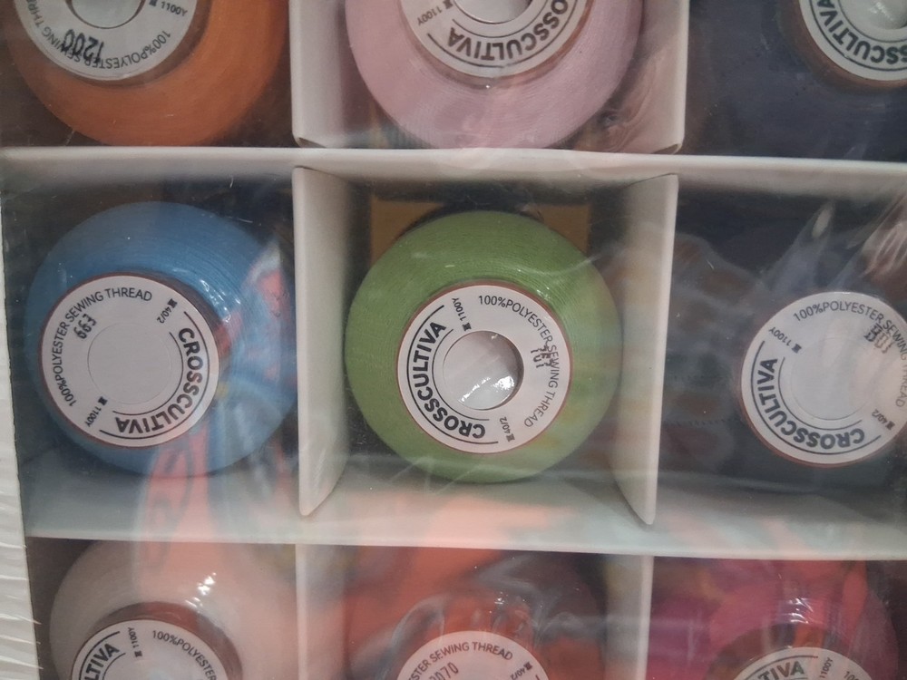 New Embroidery Thread Kit 1100y Each