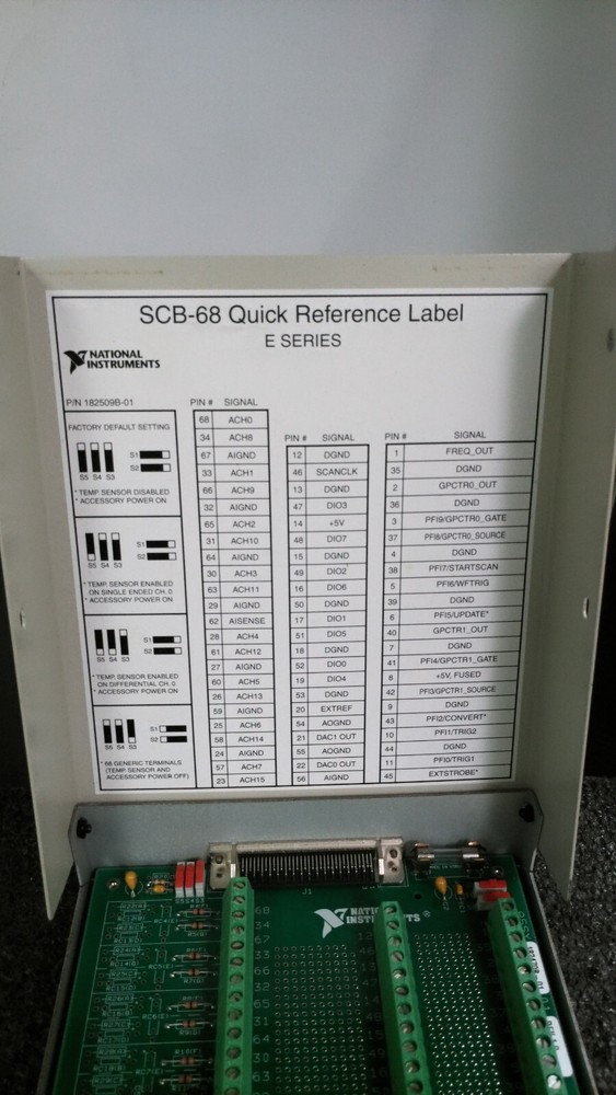 NATIONAL INSTRUMENTS SCB-68 E-Series Terminal Block